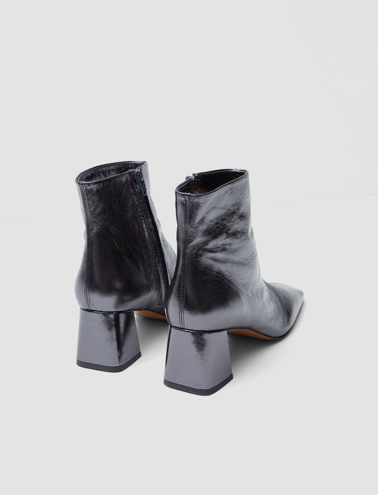 silver-bottines-en-cuir-metallise-a-talon-JOSEPH
