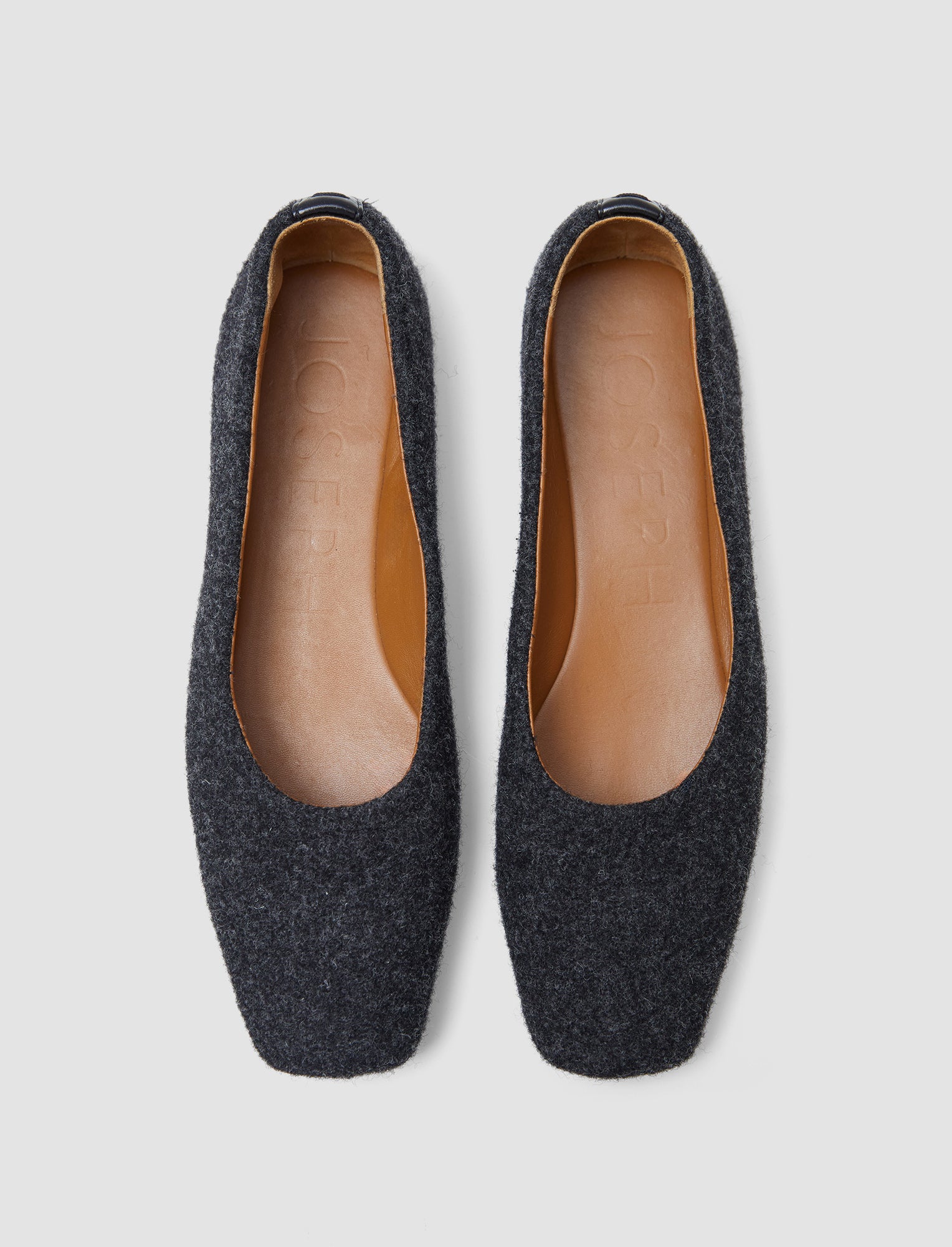 gris-ballerines-en-laine-texturee-JOSEPH