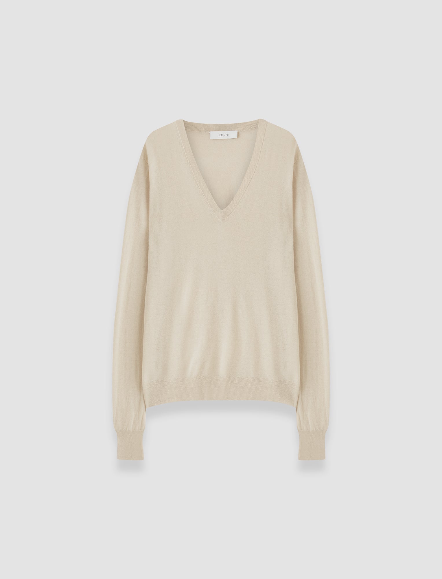 beige-pull-col-v-en-cashair-JOSEPH