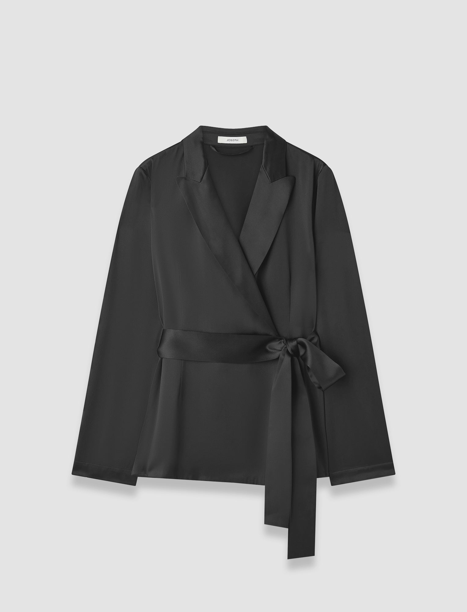 noir-veste-archer-en-satin-de-soie-JOSEPH