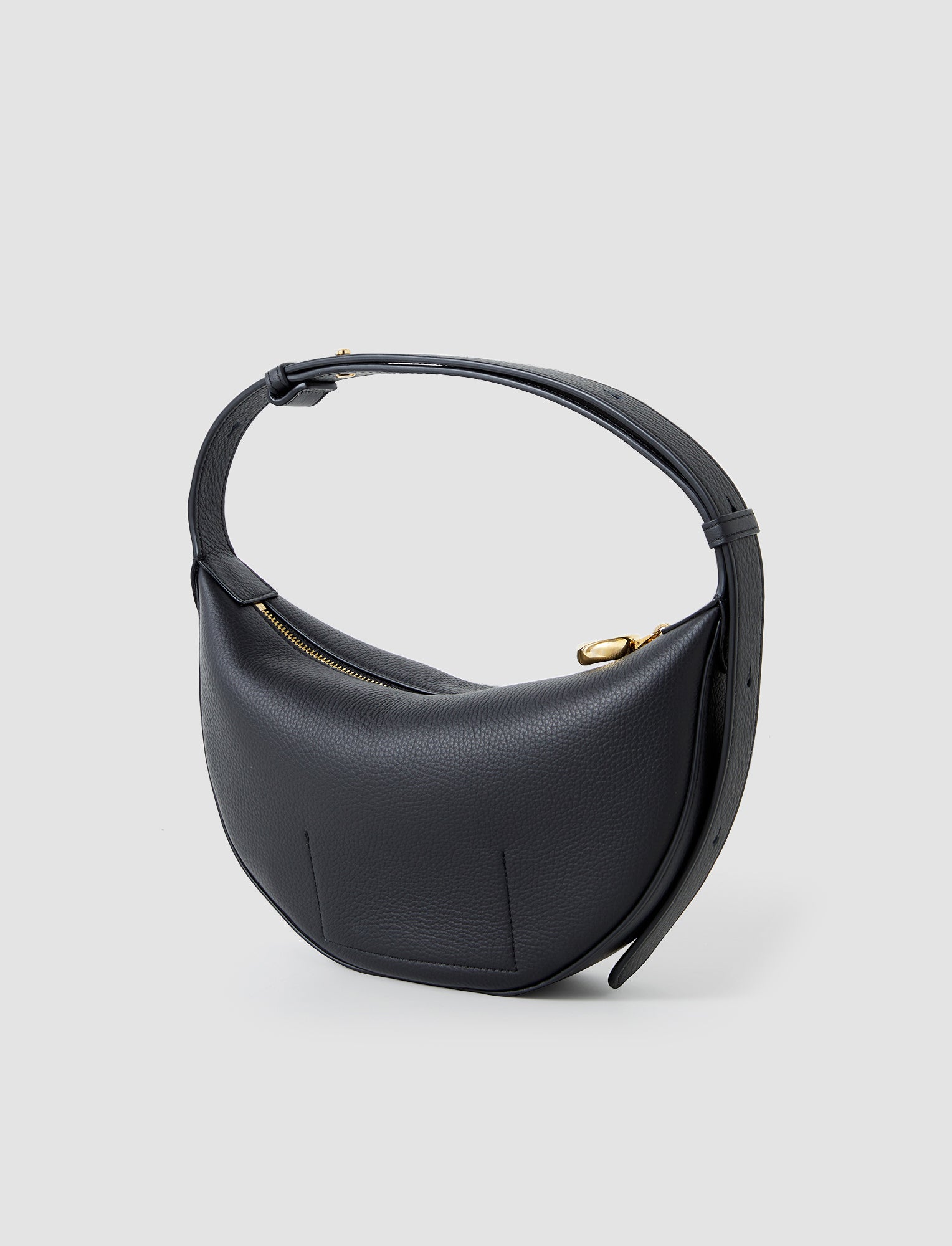 noir-sac-bean-en-cuir-JOSEPH