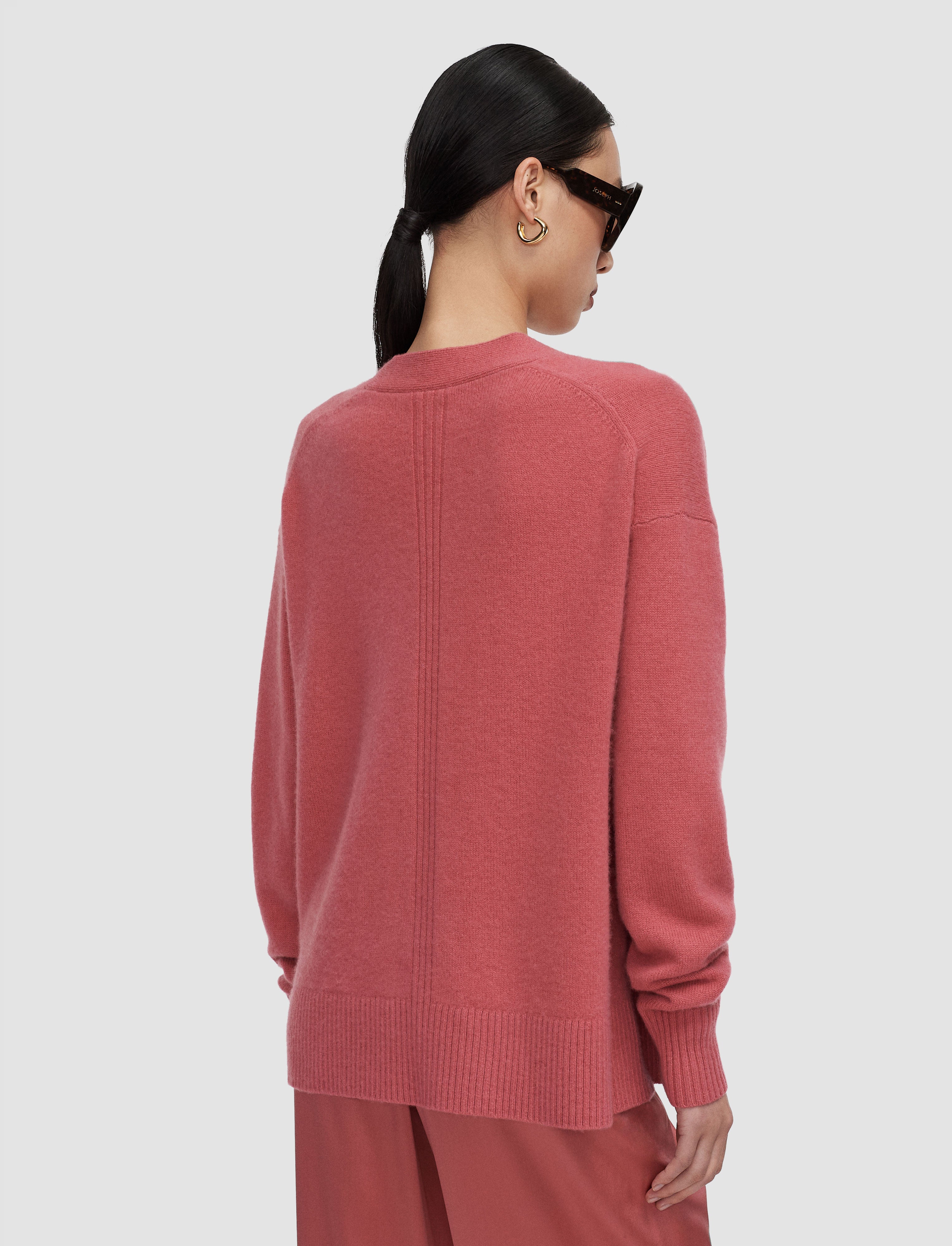 rose-cardigan-beata-en-cachemire-cloud-JOSEPH