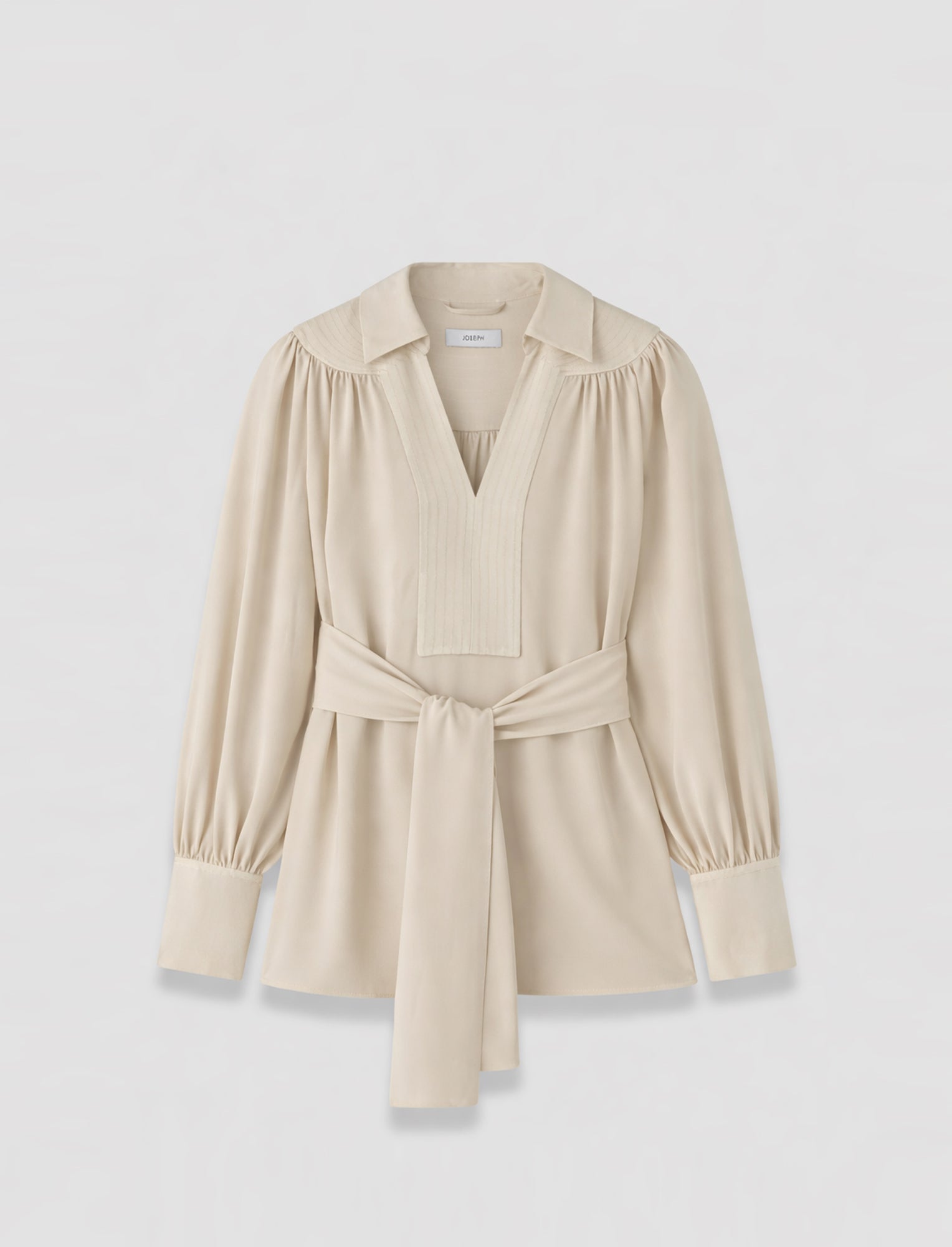 beige-blouse-bou-en-crepe-JOSEPH