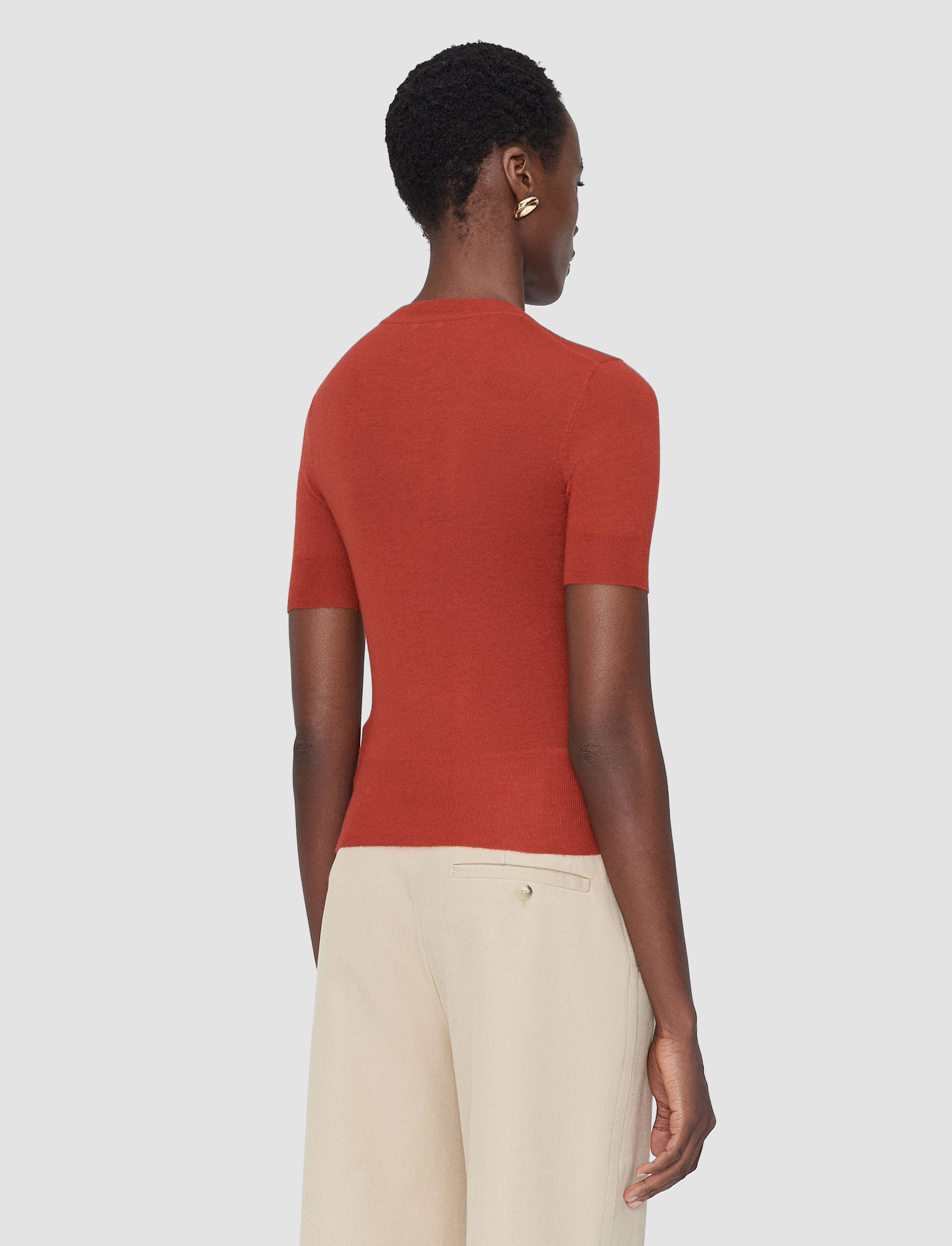 rouge-top-en-cashair-JOSEPH