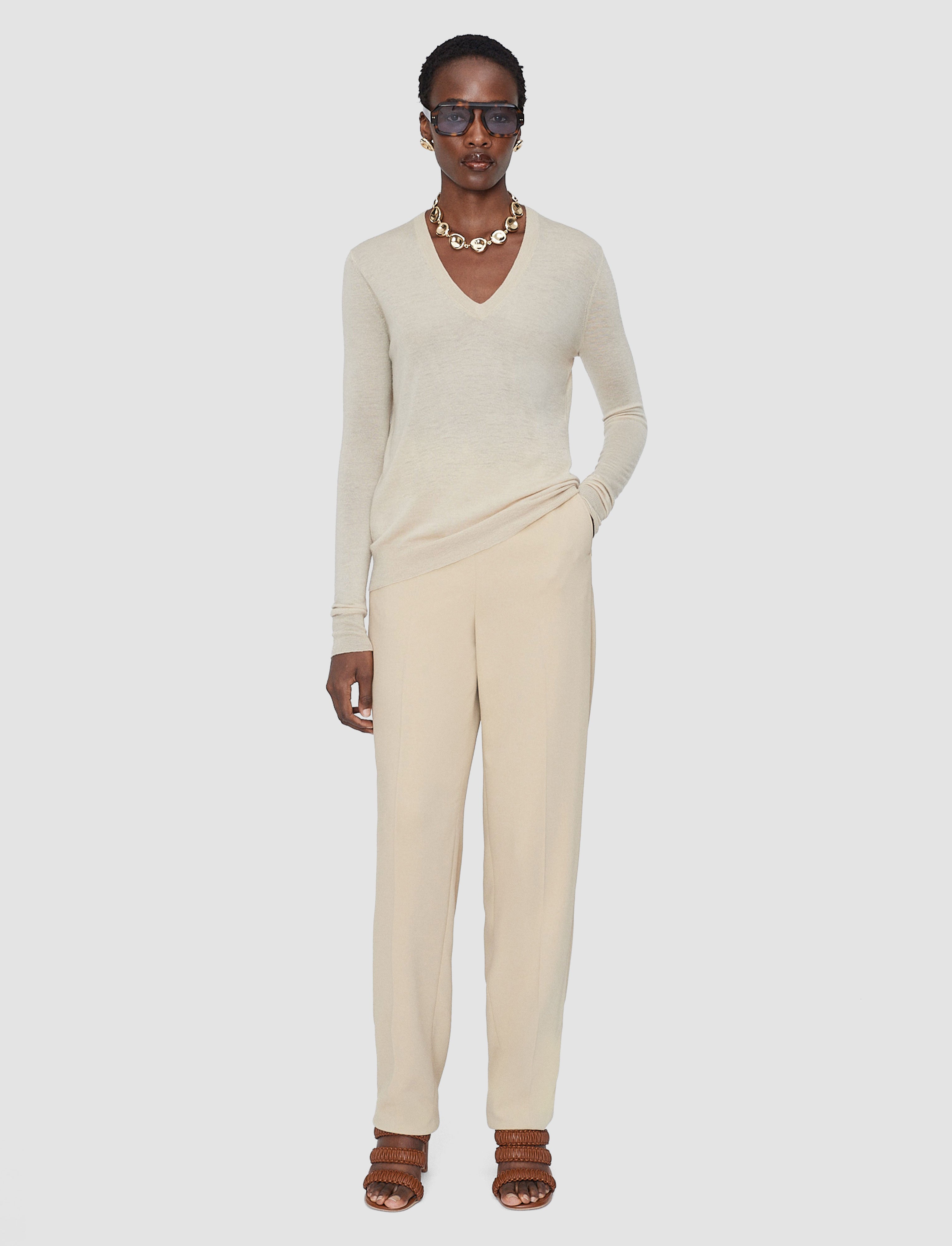 beige-pull-col-v-en-cashair-JOSEPH