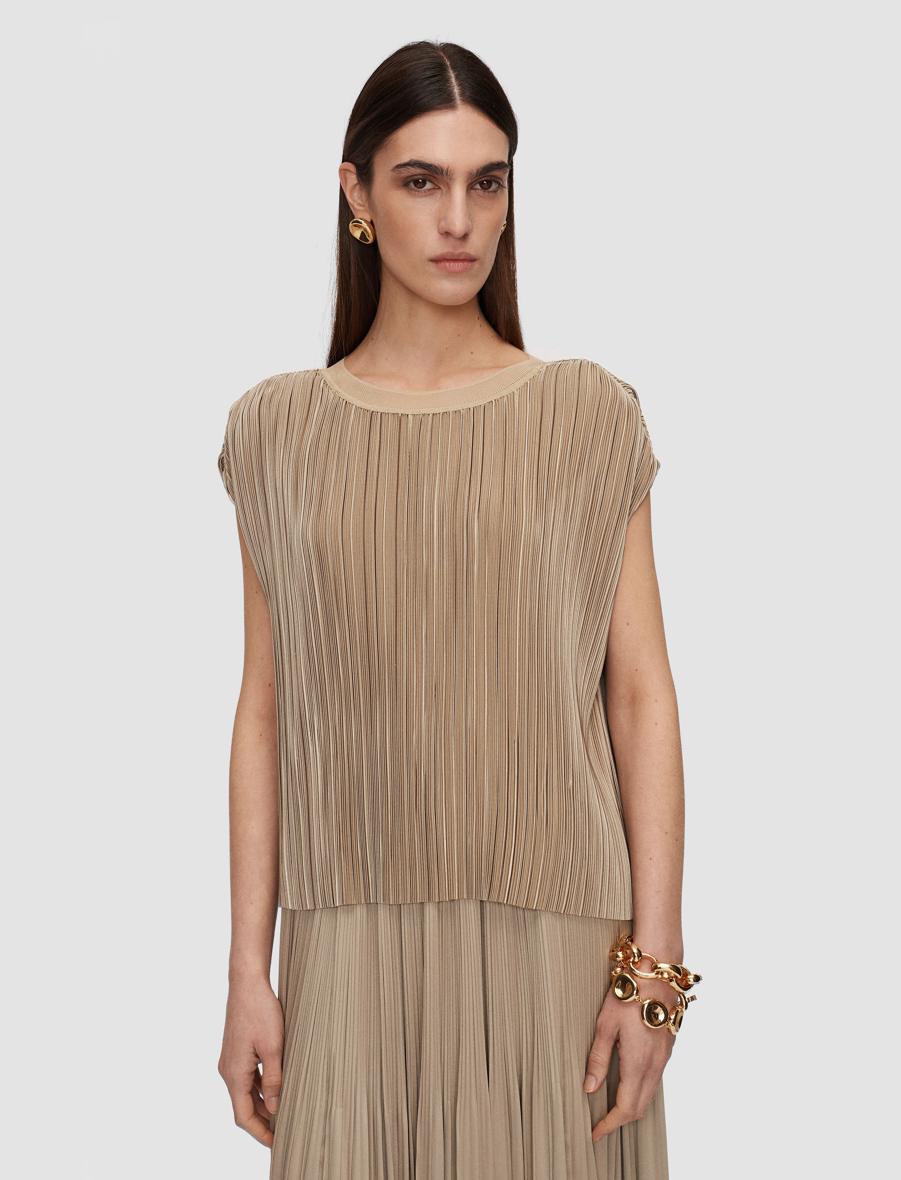 beige-top-cedre-en-satin-plisse-JOSEPH