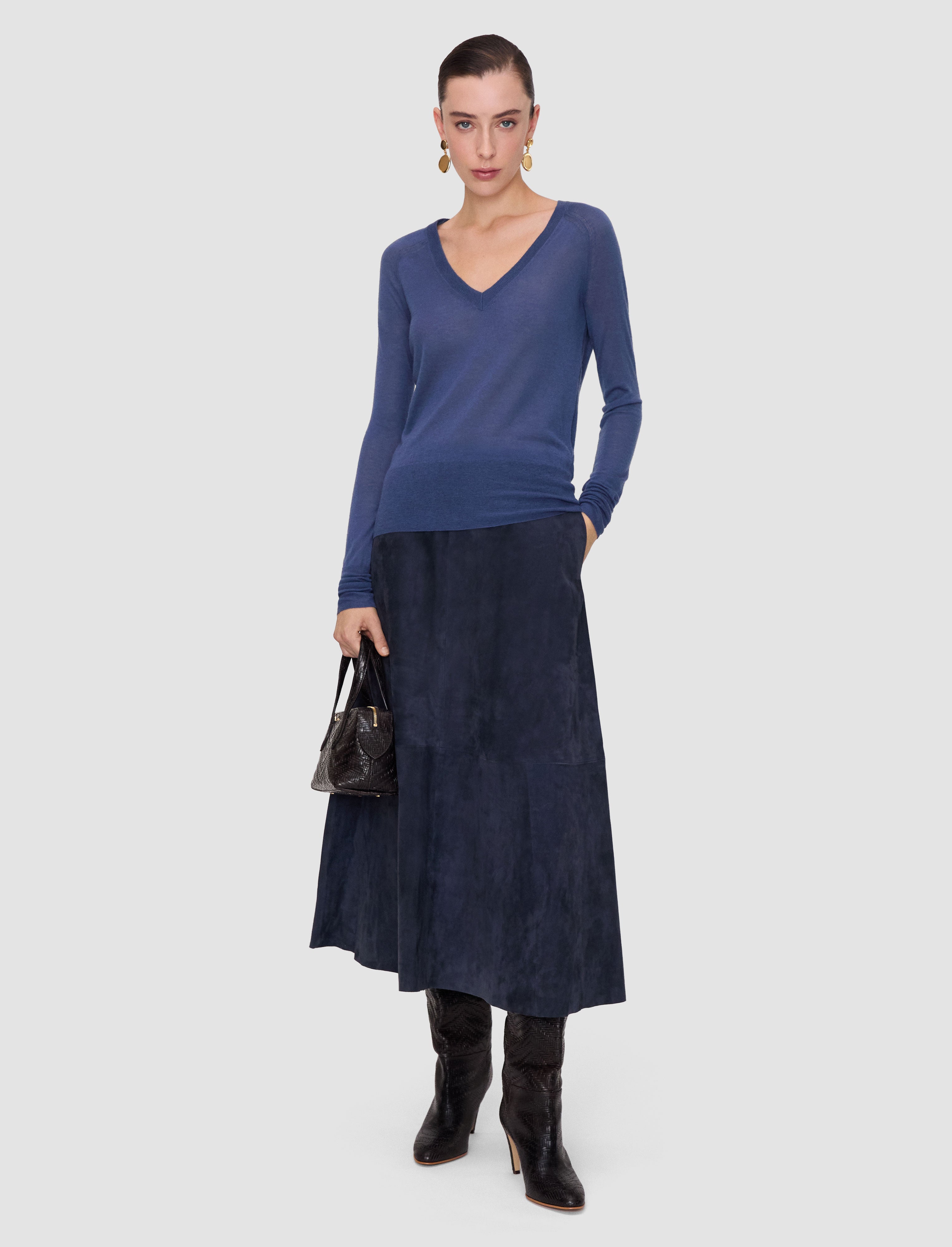 bleu-pull-col-v-cetus-en-cashair-JOSEPH