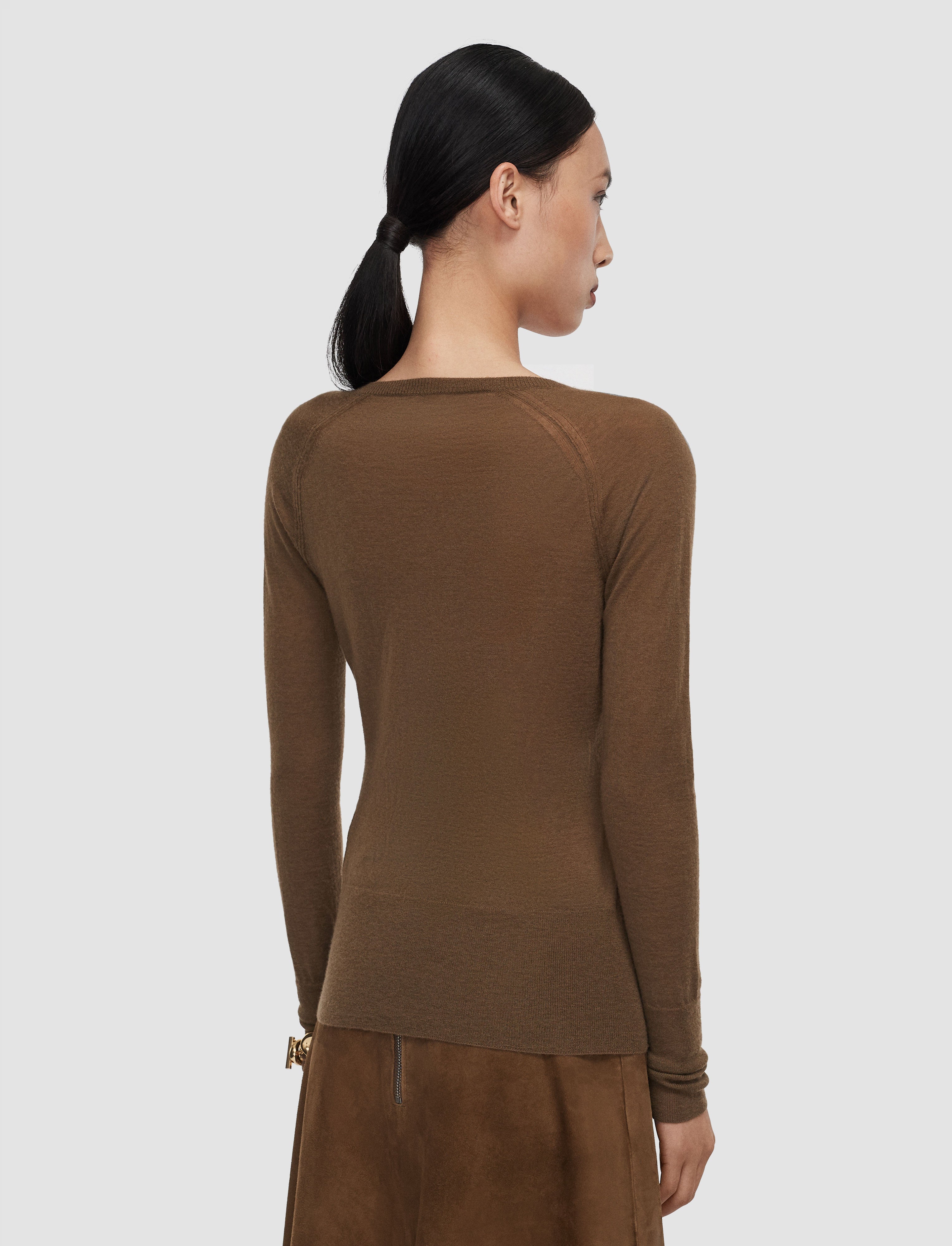 brun-pull-col-v-cetus-en-cashair-JOSEPH