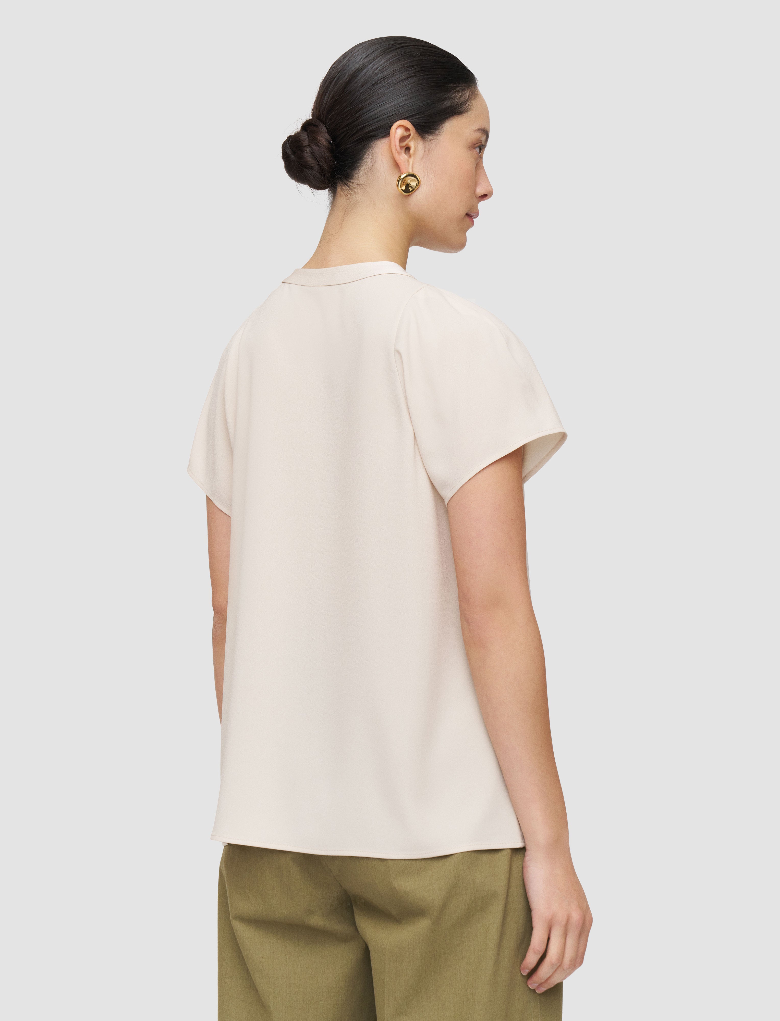 beige-donna-crepe-top-JOSEPH