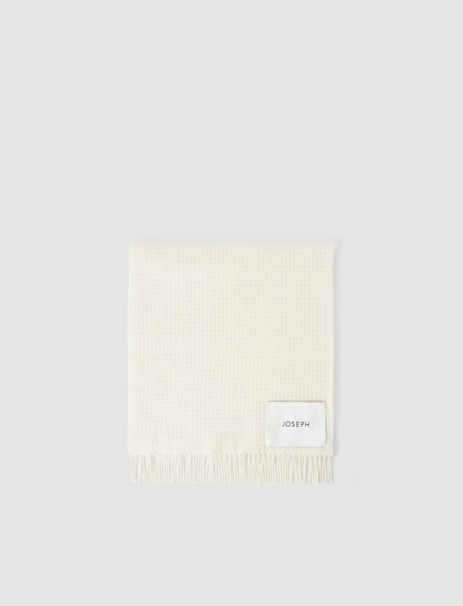 blanc-echarpe-flora-en-laine-a-maille-gaufree-JOSEPH