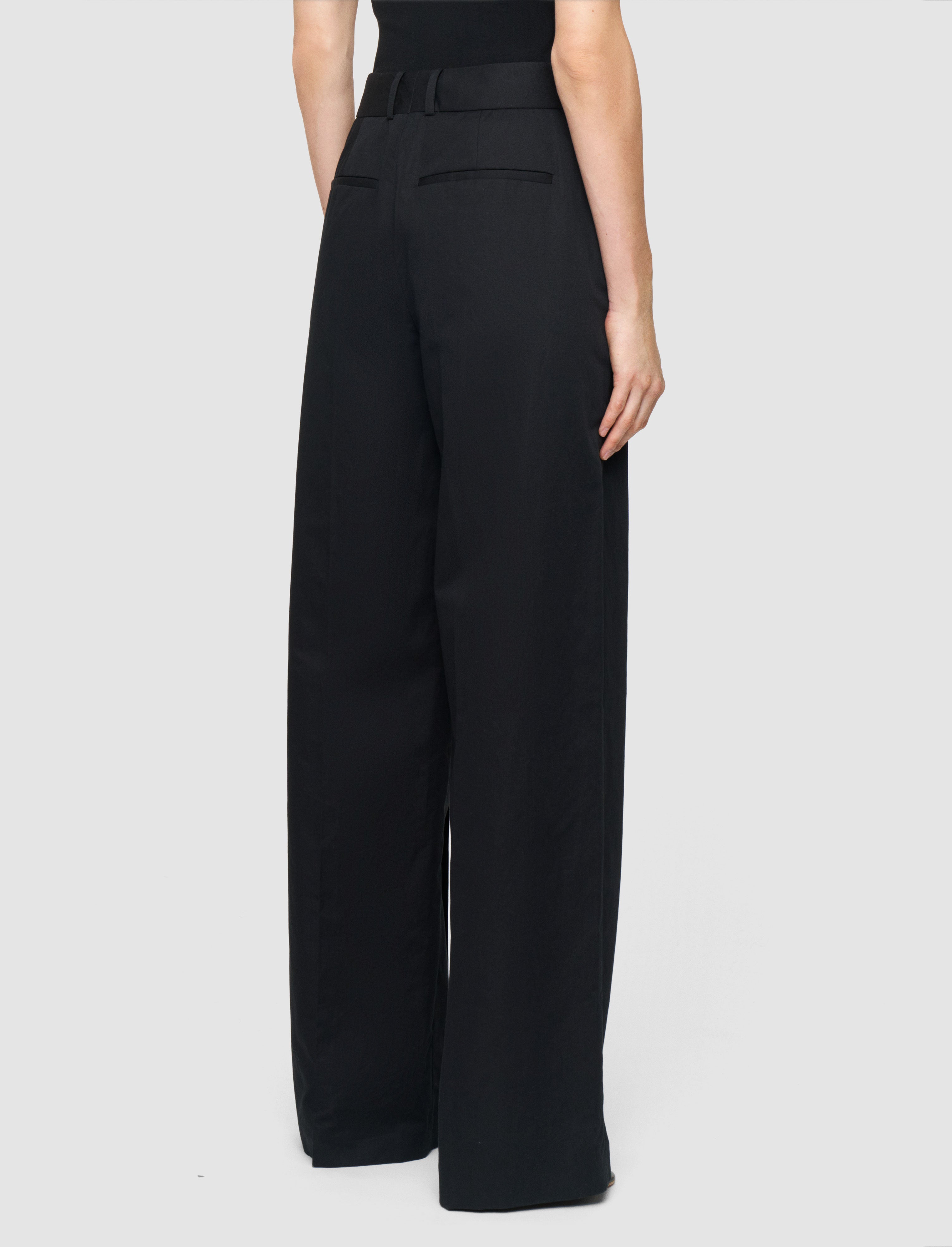 noir-pantalon-jnane-en-coton-lin-JOSEPH