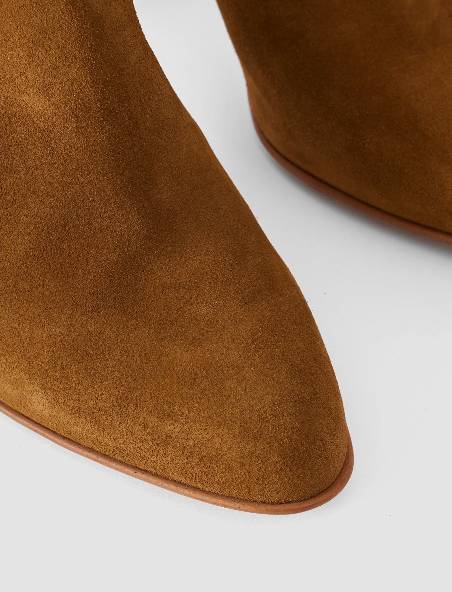 marron-bottes-jolie-en-daim-JOSEPH