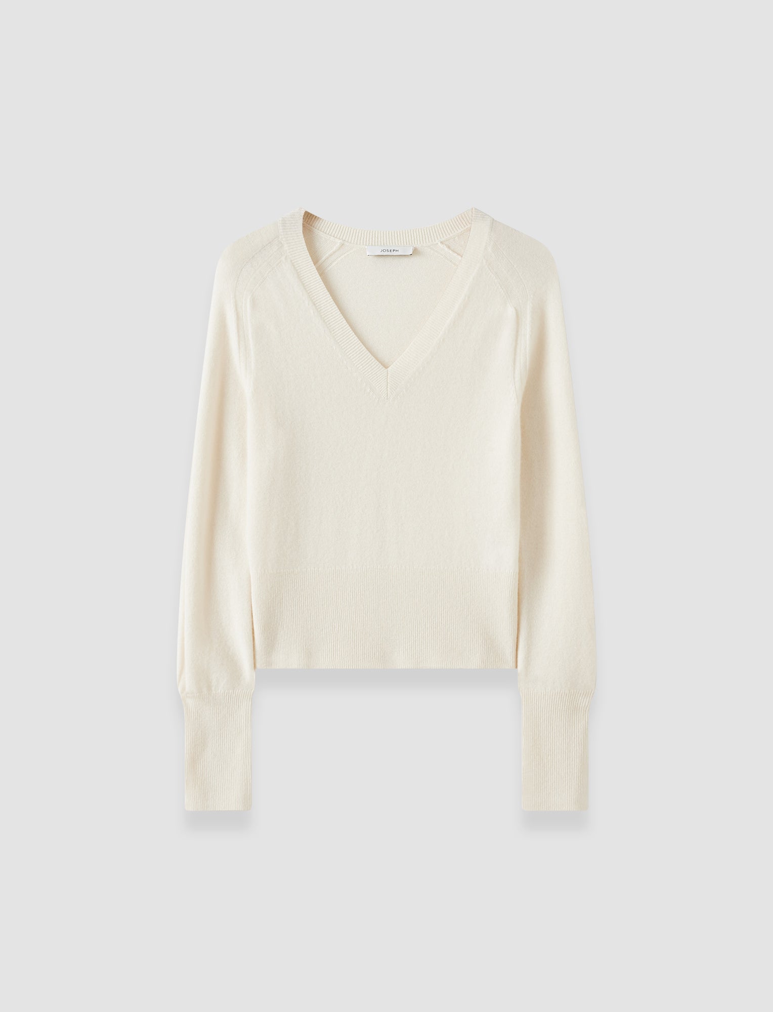 blanc-pull-col-v-lucille-en-pur-cachemire-leger-JOSEPH