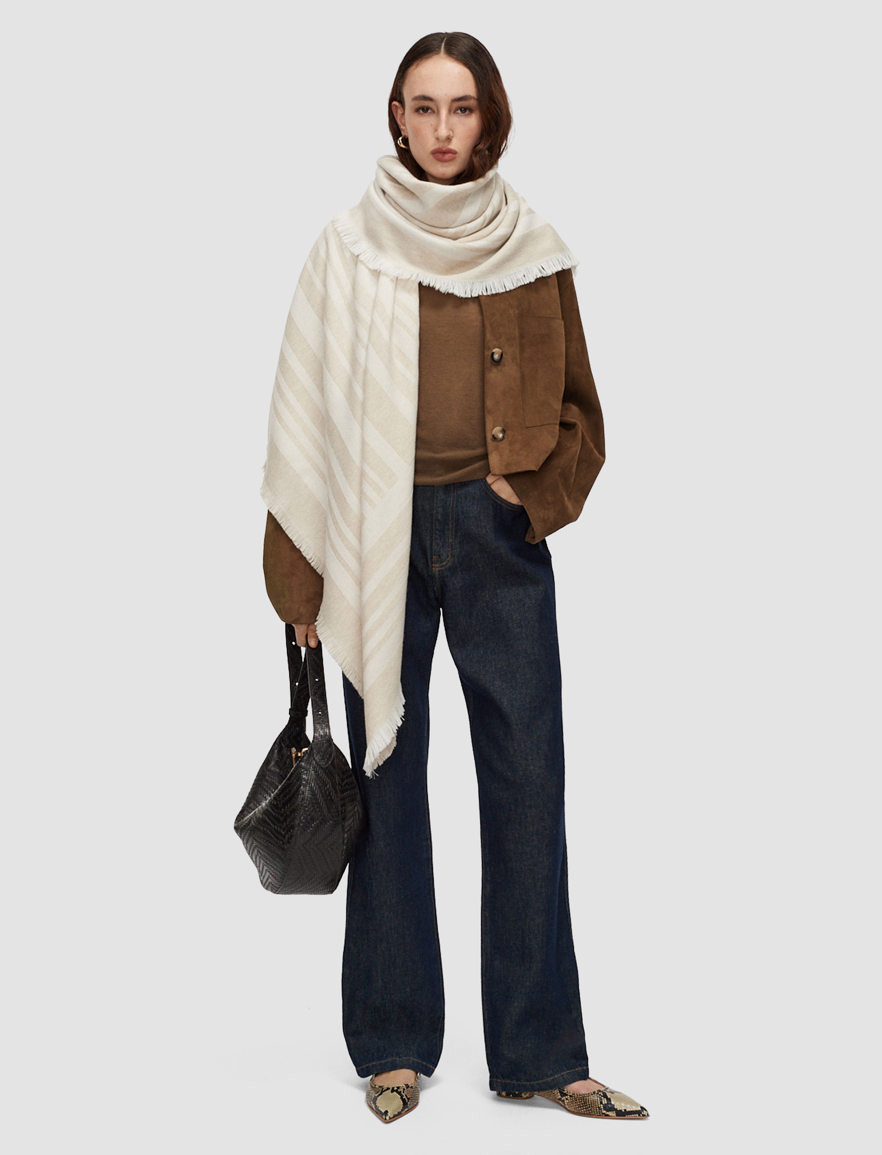 beige-neoma-wool-jacquard-scarf-JOSEPH