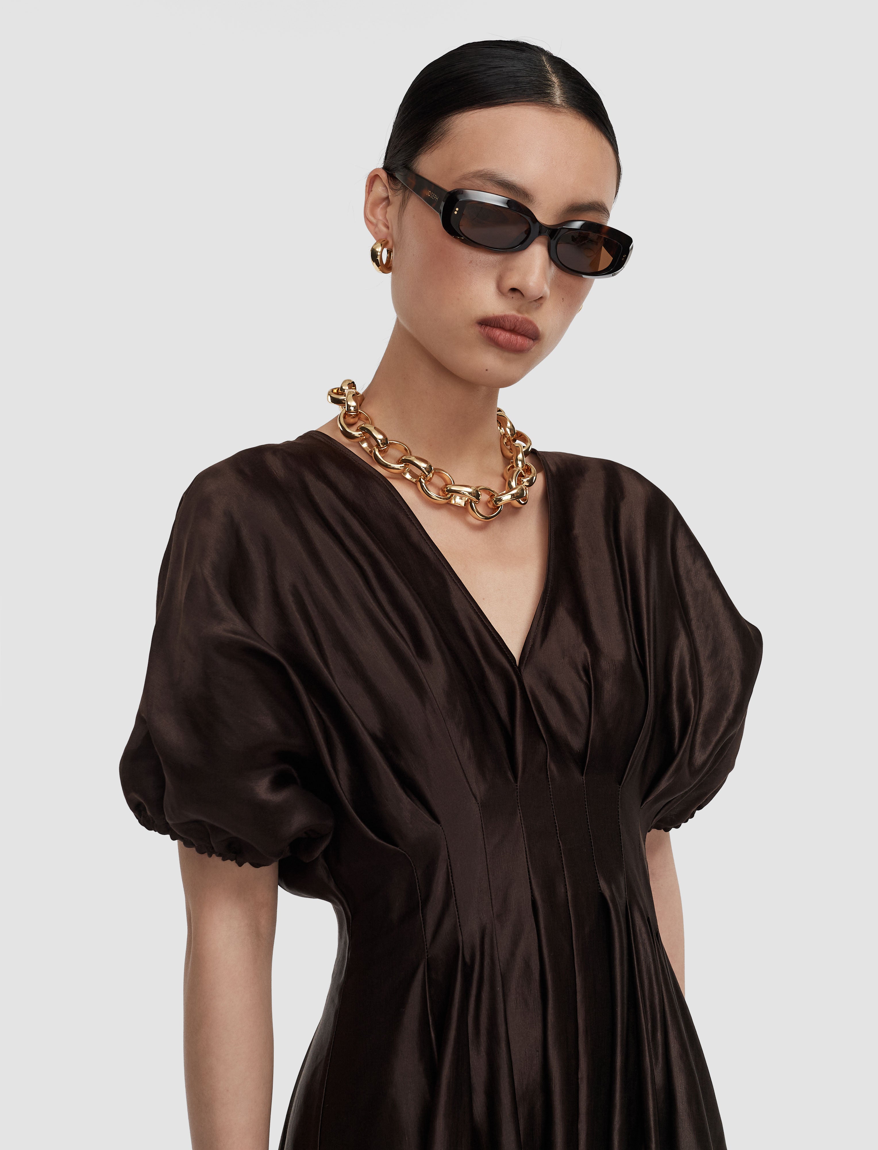 marron-robe-nova-en-melange-soie-et-lin-JOSEPH