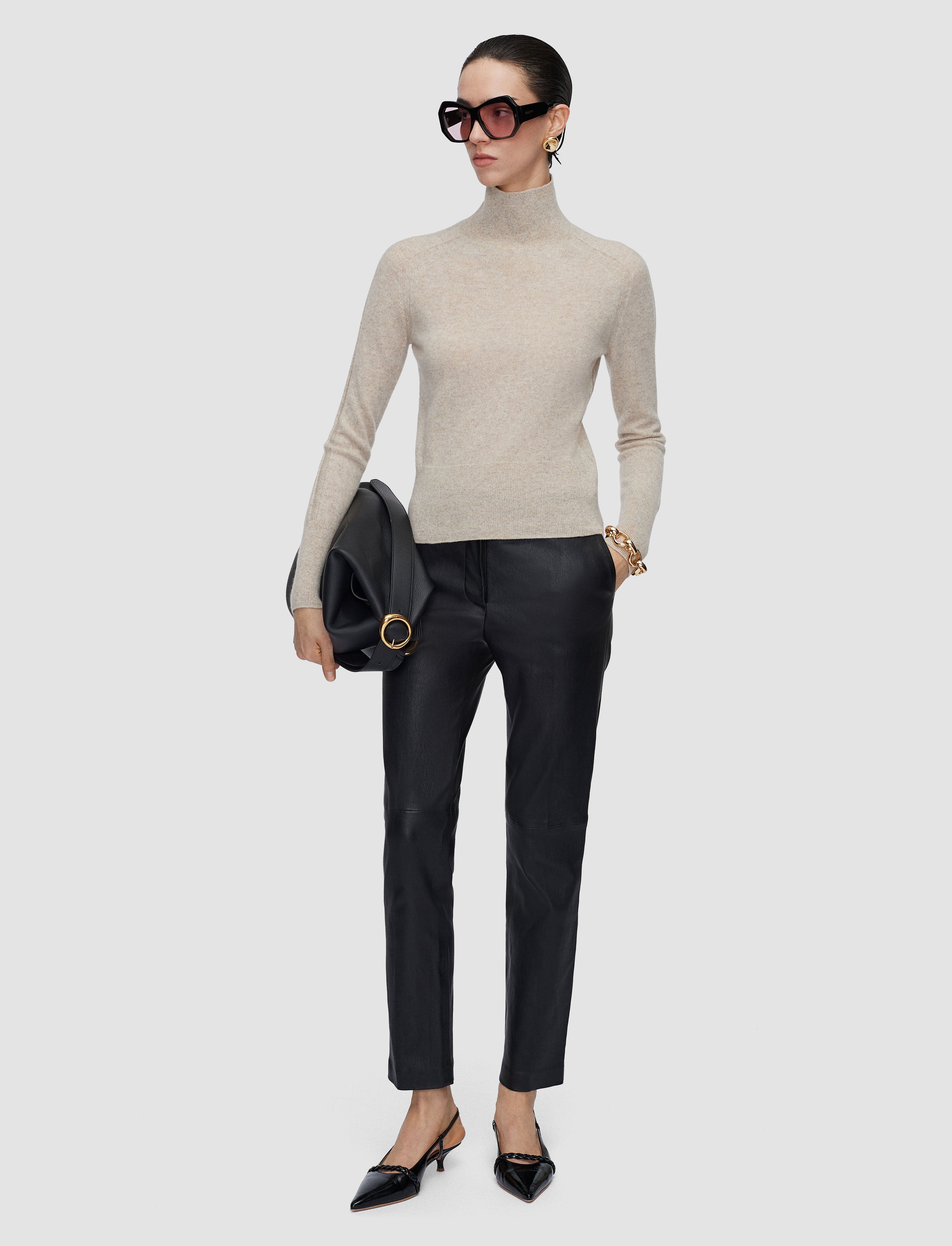 beige-pull-col-montant-oxna-en-pur-cachemire-leger-JOSEPH