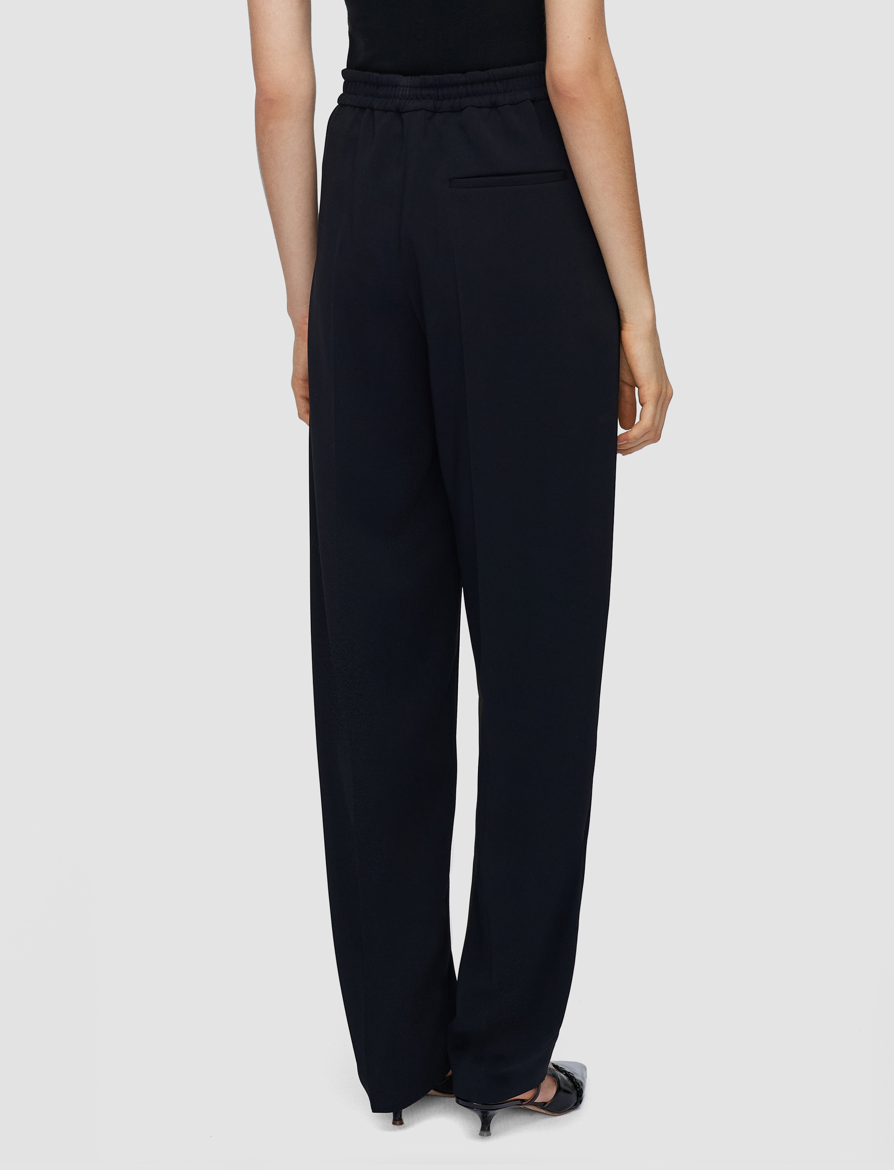 noir-pantalon-pat-en-cady-confort-JOSEPH