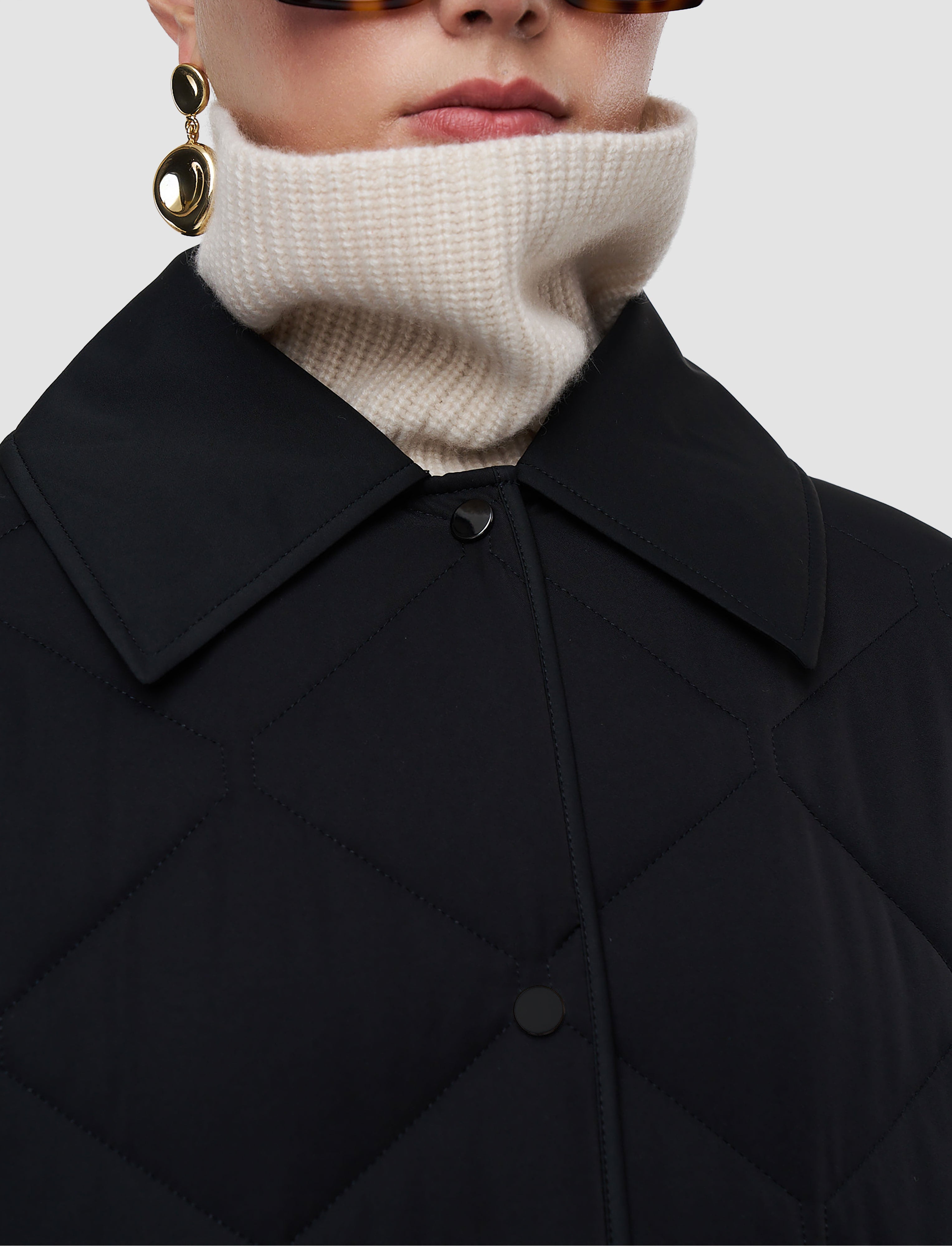 noir-manteau-penny-matelasse-JOSEPH
