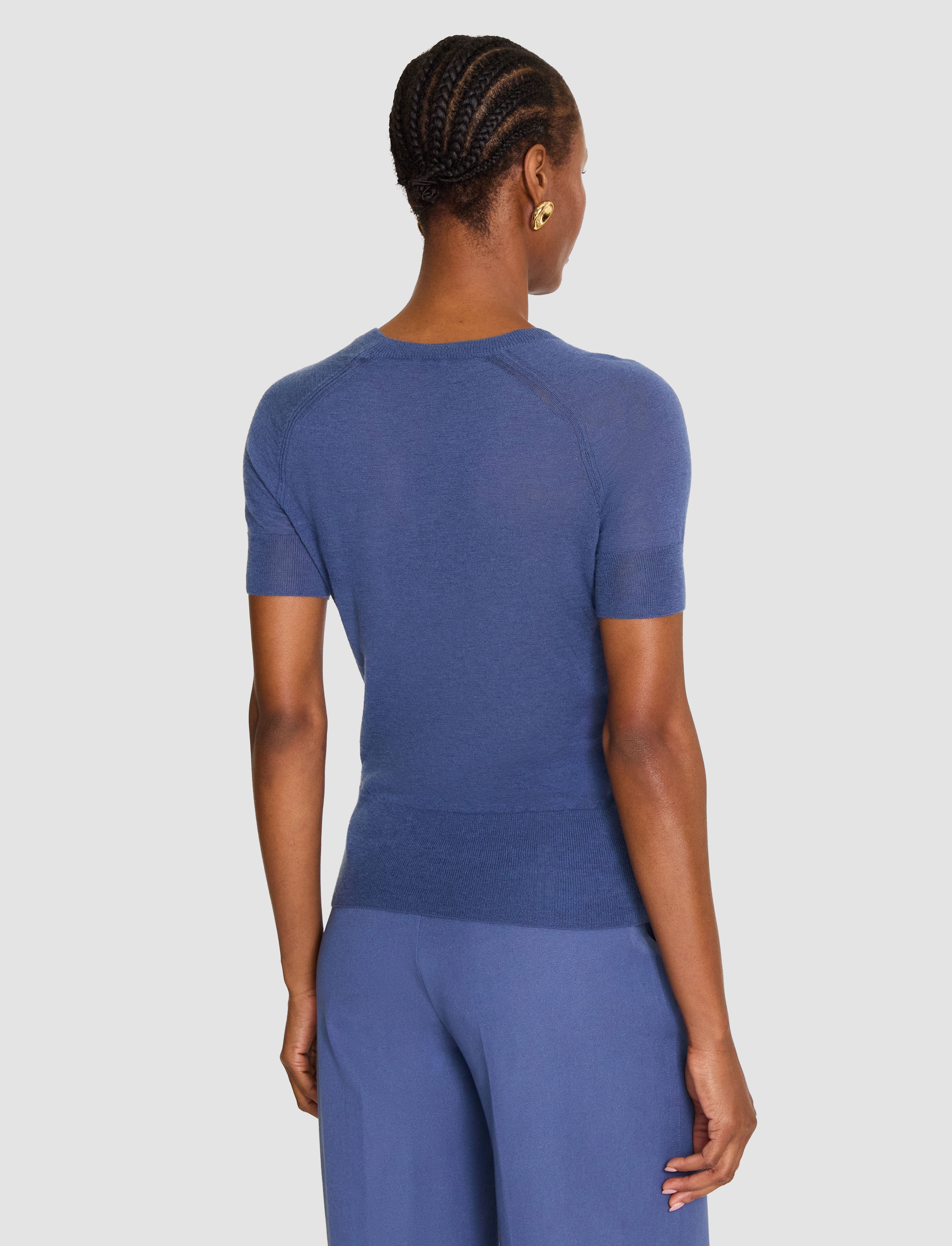 bleu-top-poena-en-cashair-JOSEPH