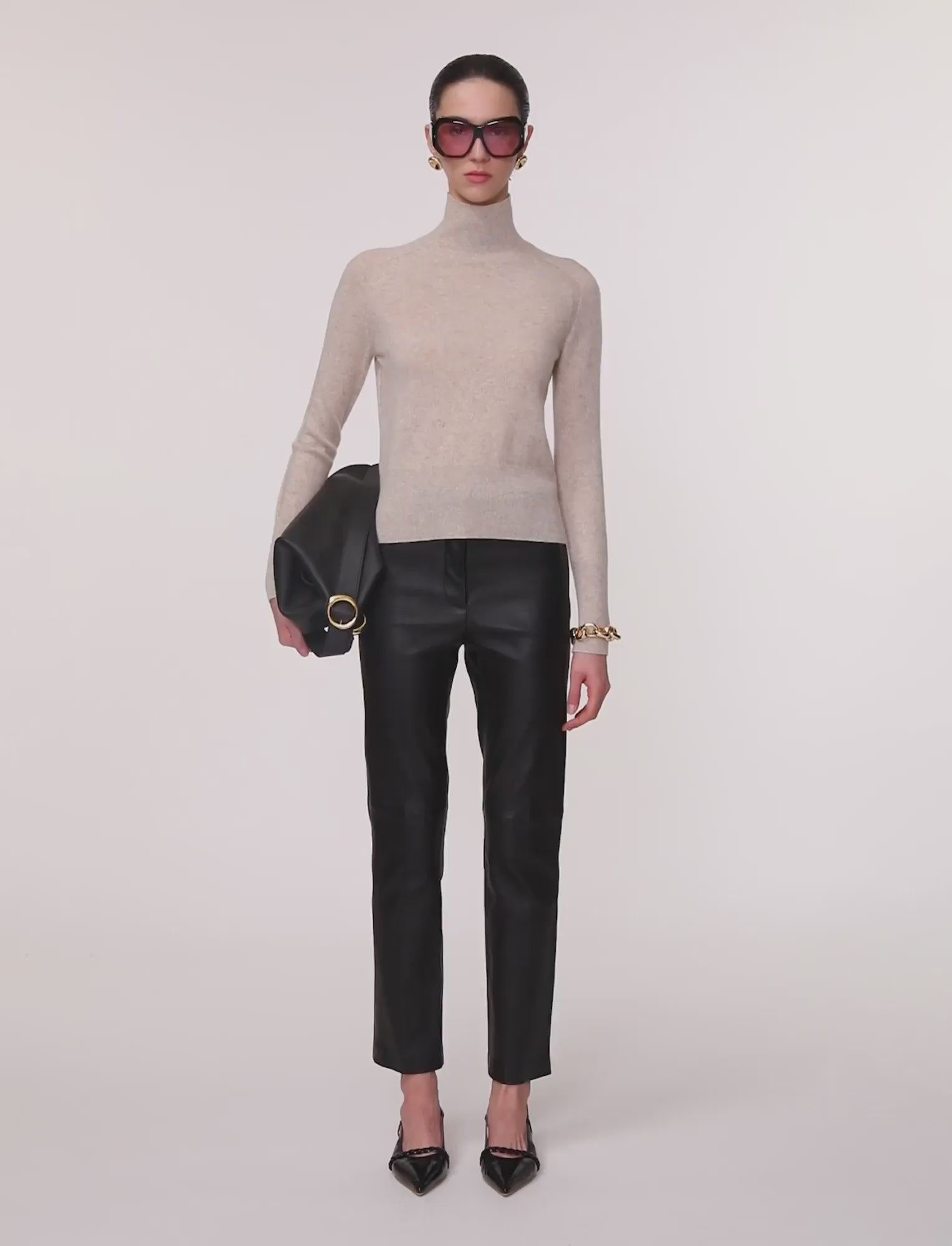 beige-pull-col-montant-oxna-en-pur-cachemire-leger-JOSEPH