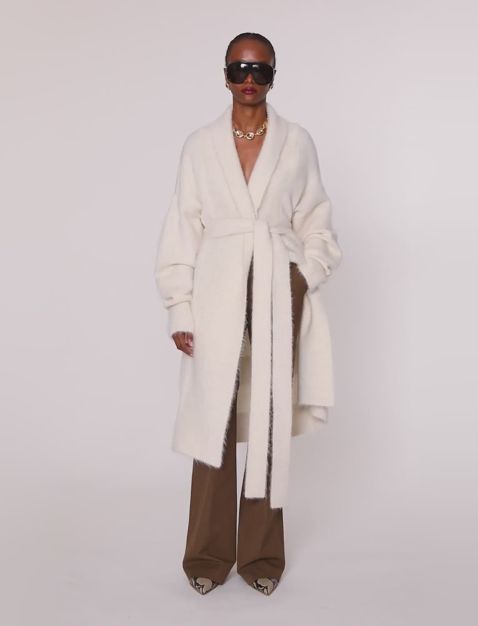 blanc-cardigan-sammy-en-brosse-raye-JOSEPH