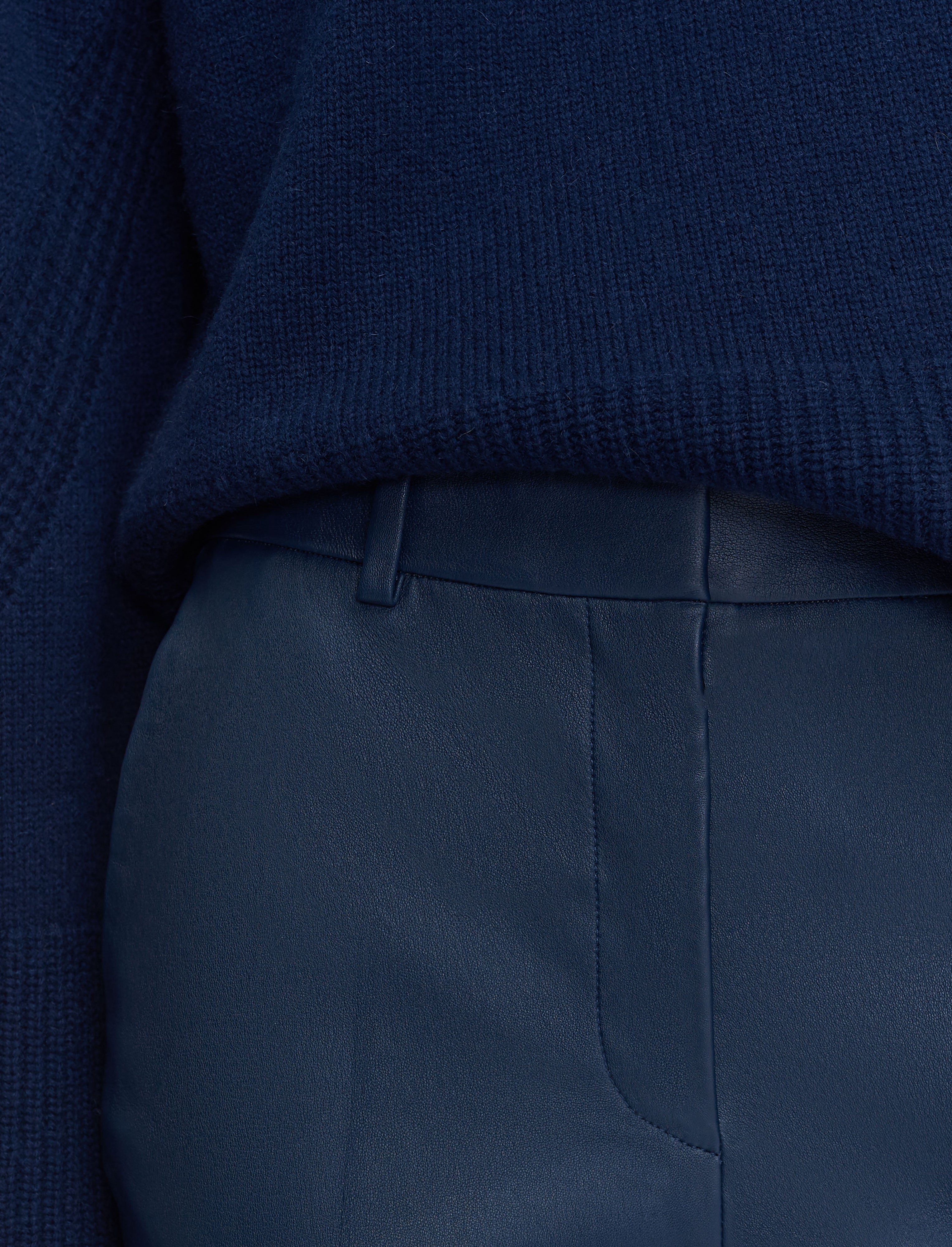 bleu-pantalon-tafira-en-cuir-stretch-JOSEPH