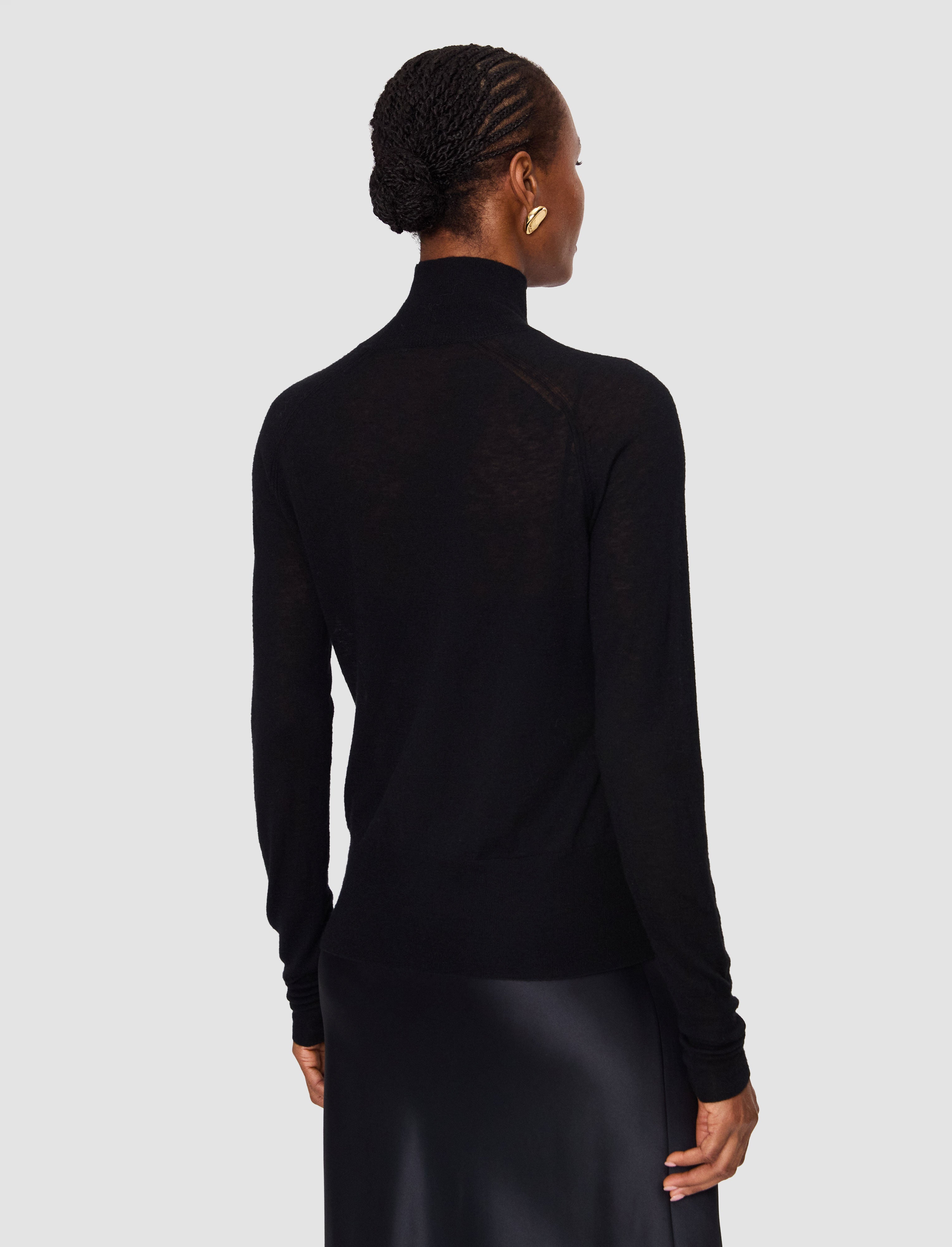 noir-pull-col-montant-yara-en-cashair-JOSEPH