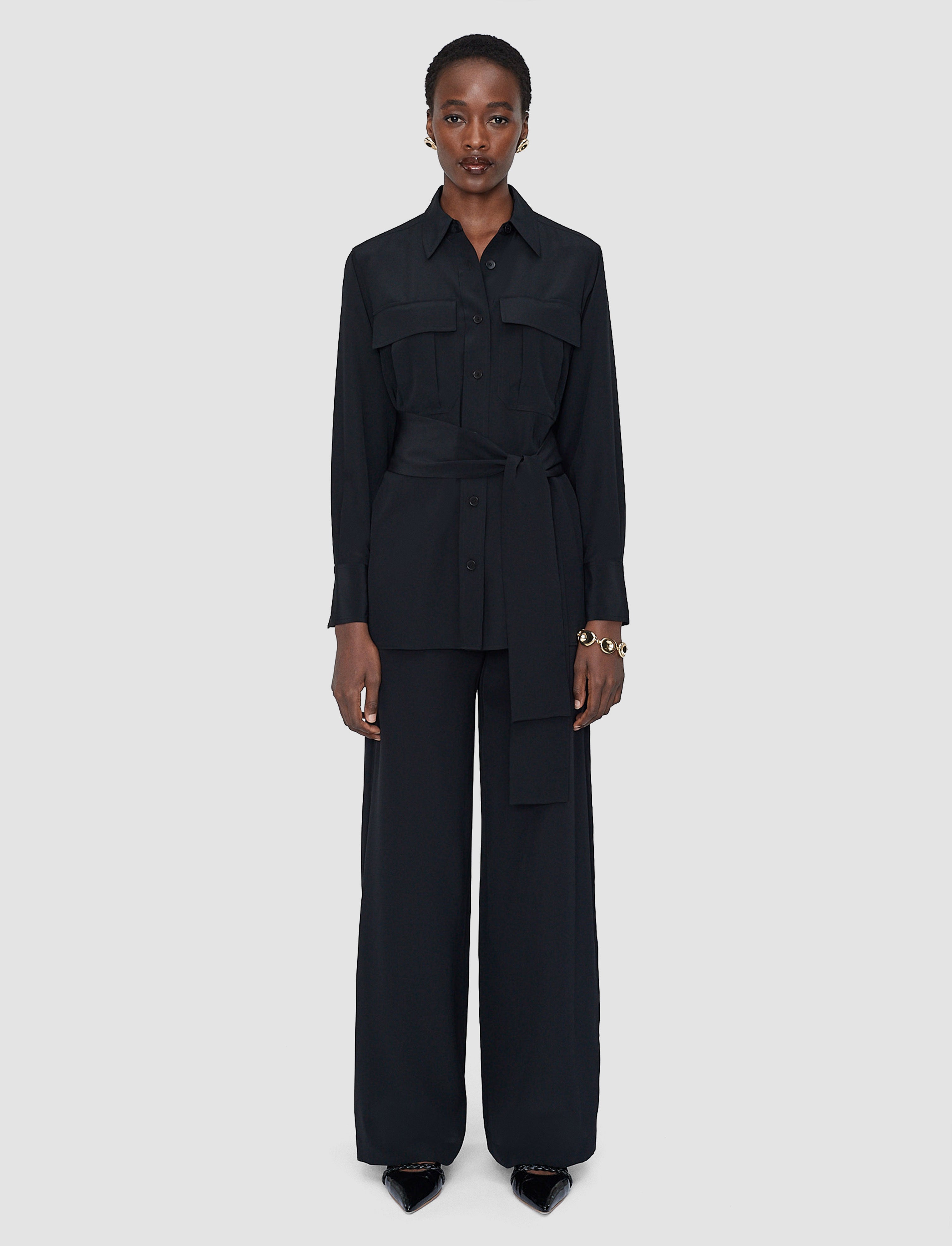 noir-chemise-yas-en-soie-crepe-de-chine-JOSEPH