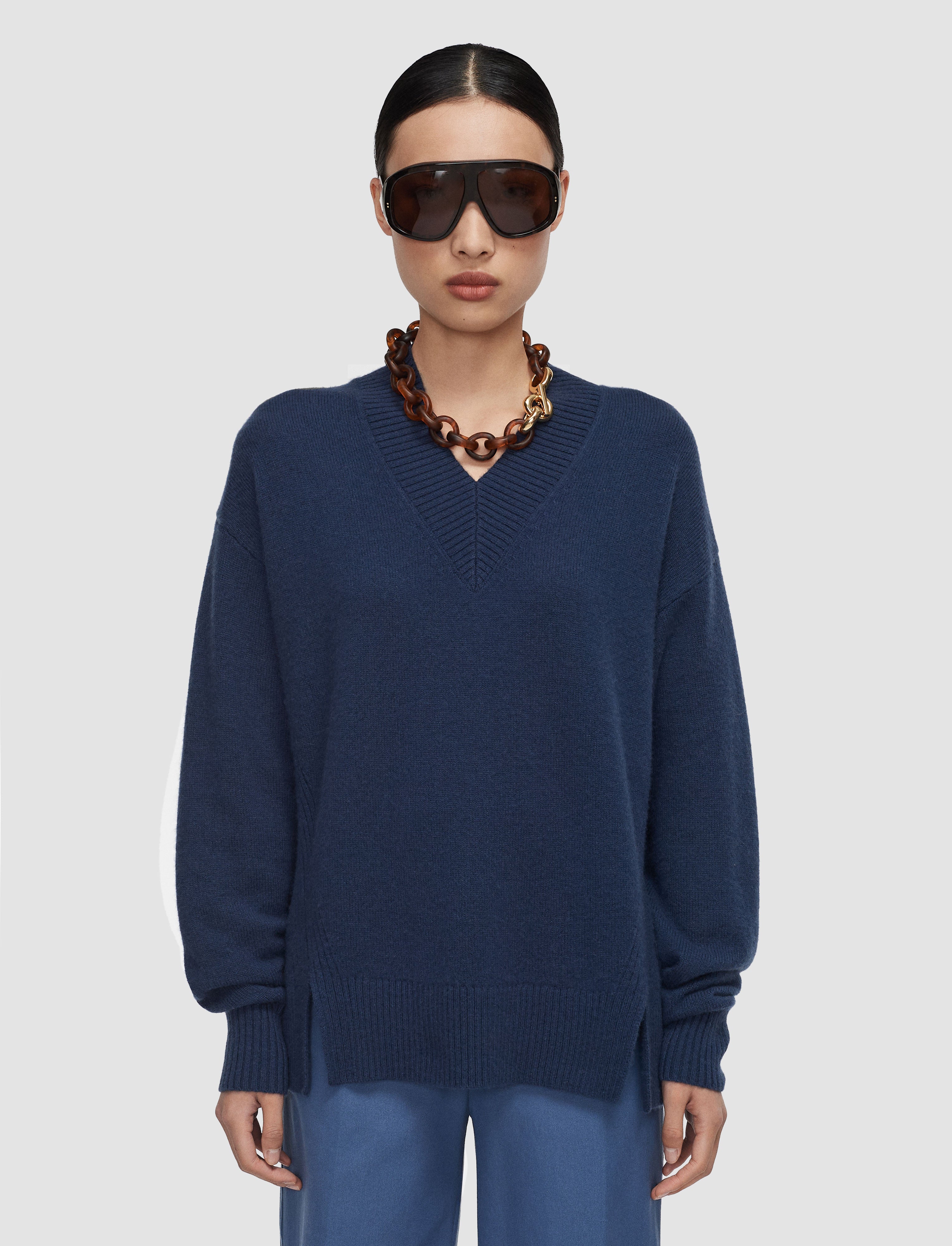bleu-pull-zinnia-en-cachemire-cloud-JOSEPH